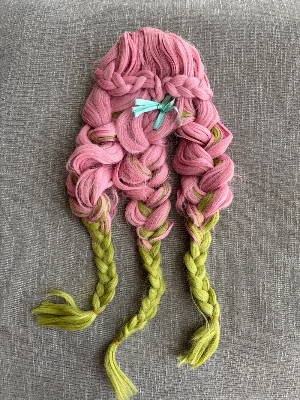 Demon Slayer Mitsuri pre-styled wig

Pink & Green Braided wig for Women